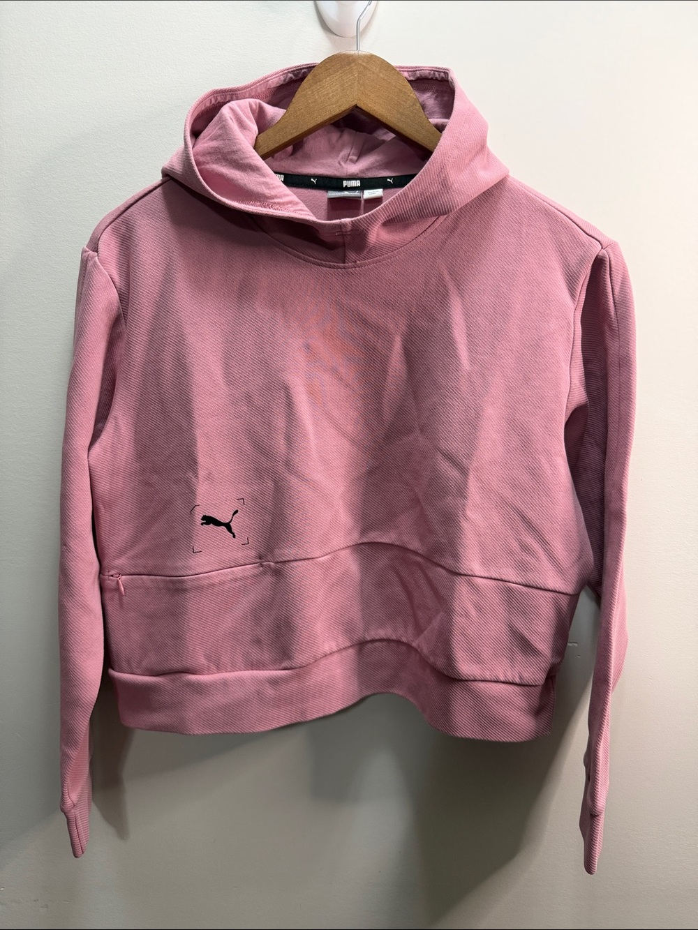 PUMA Women's Pink Hooded Sweatshirt Size M 19.5x21